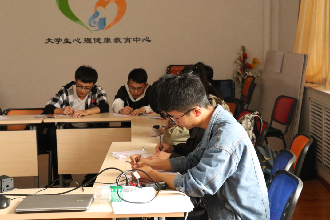 1531301269425942.png 图片1.png